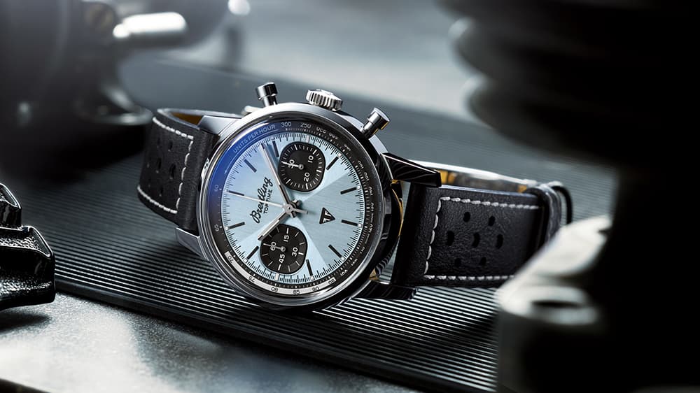 Breitling và Triumph ra mắt đồng hồ và mô-tô lấy cảm hứng từ văn hóa Café Racer thập niên 1960
