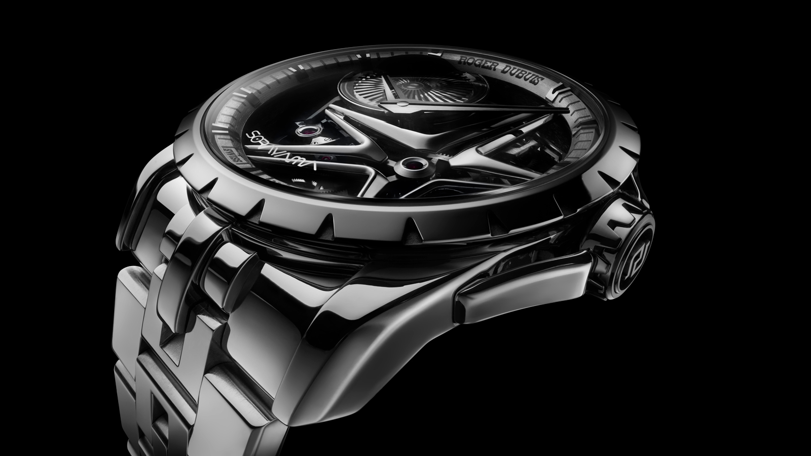 Roger Dubuis ra mắt mẫu đồng hồ mang tinh thần nghệ thuật của nghệ sĩ Hajime Sorayama