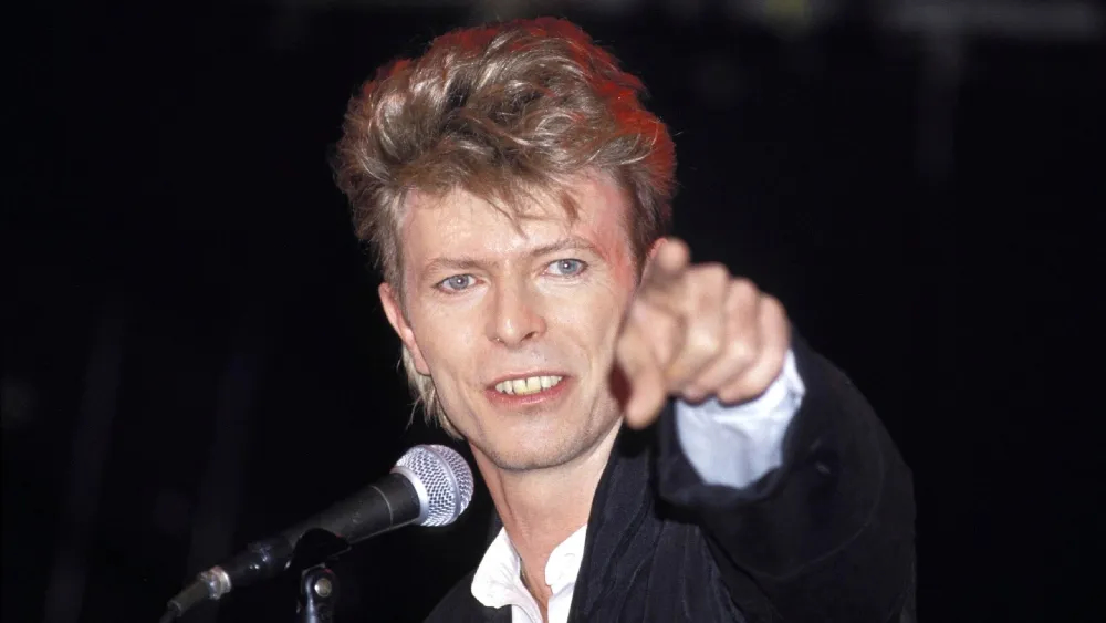 Triển lãm về huyền thoại âm nhạc David Bowie sẽ diễn ra vào năm 2025